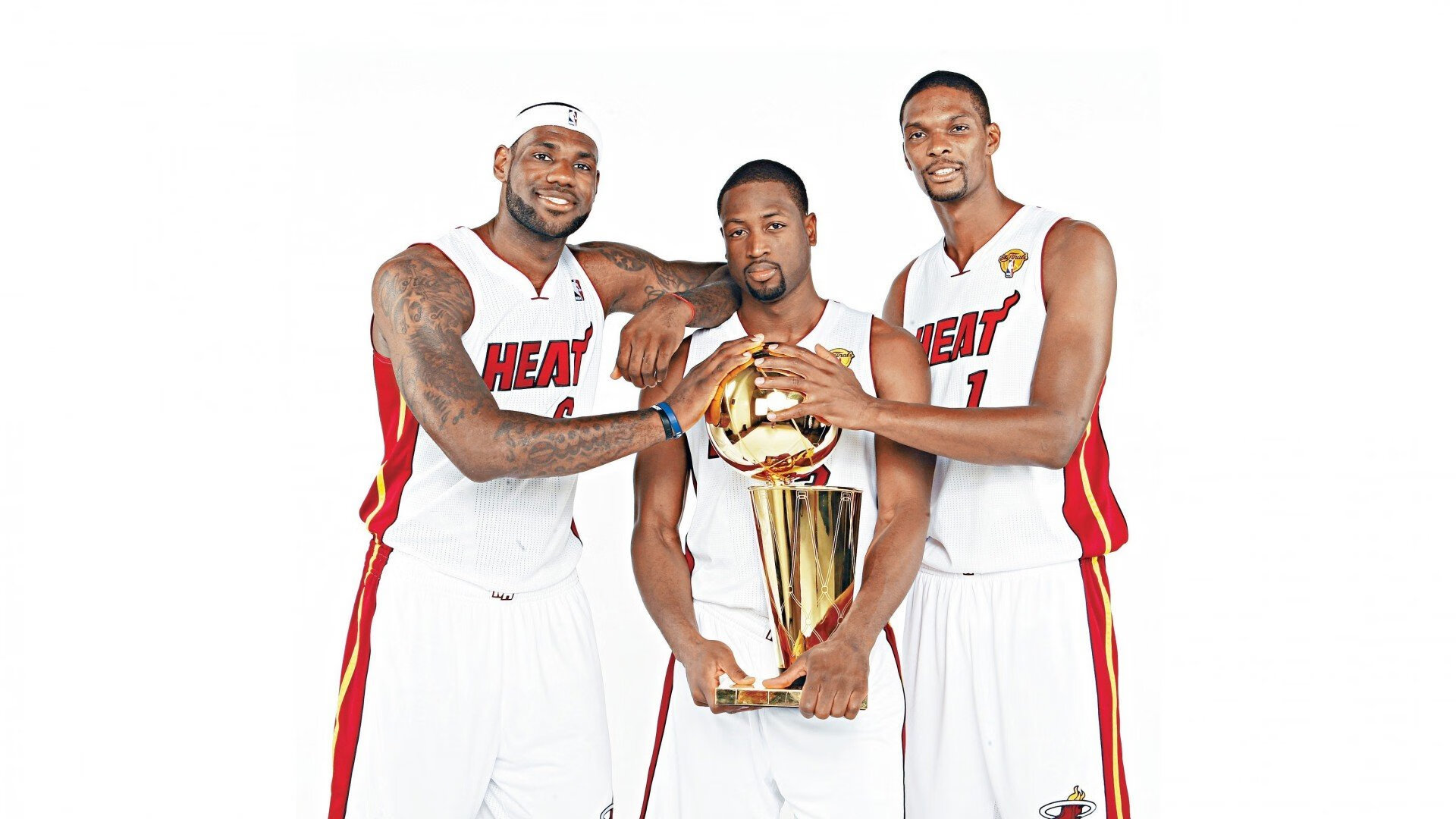 _勇士开启无敌三分雨，比赛精彩纷呈_，勇士三节120分